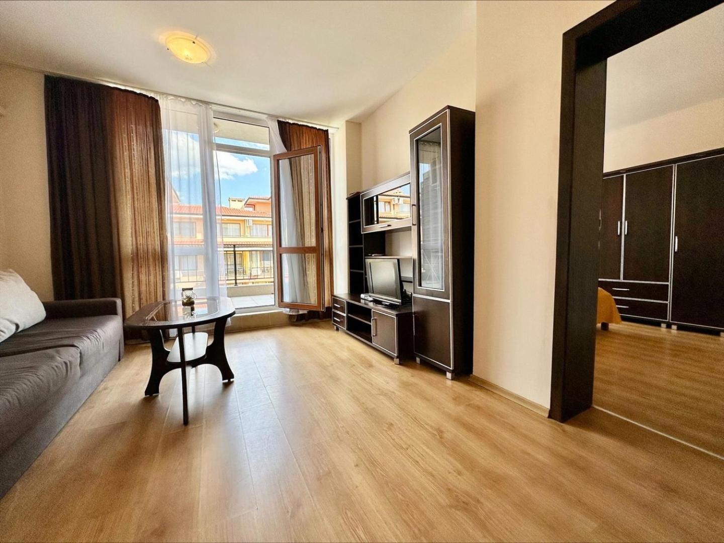 Menada Luxor Apartments Sveti Vlas Eksteriør bilde