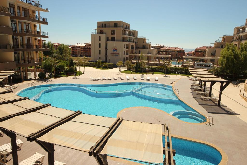 Menada Luxor Apartments Sveti Vlas Eksteriør bilde