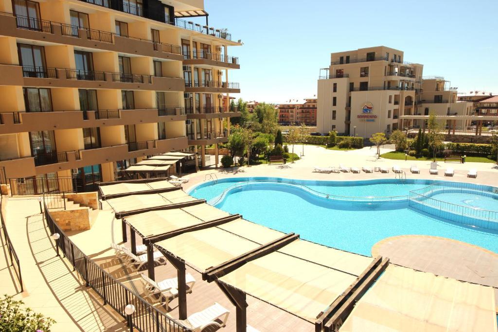 Menada Luxor Apartments Sveti Vlas Eksteriør bilde