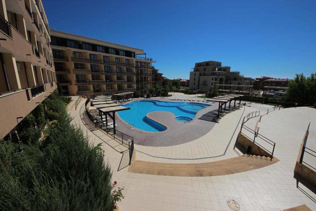 Menada Luxor Apartments Sveti Vlas Eksteriør bilde
